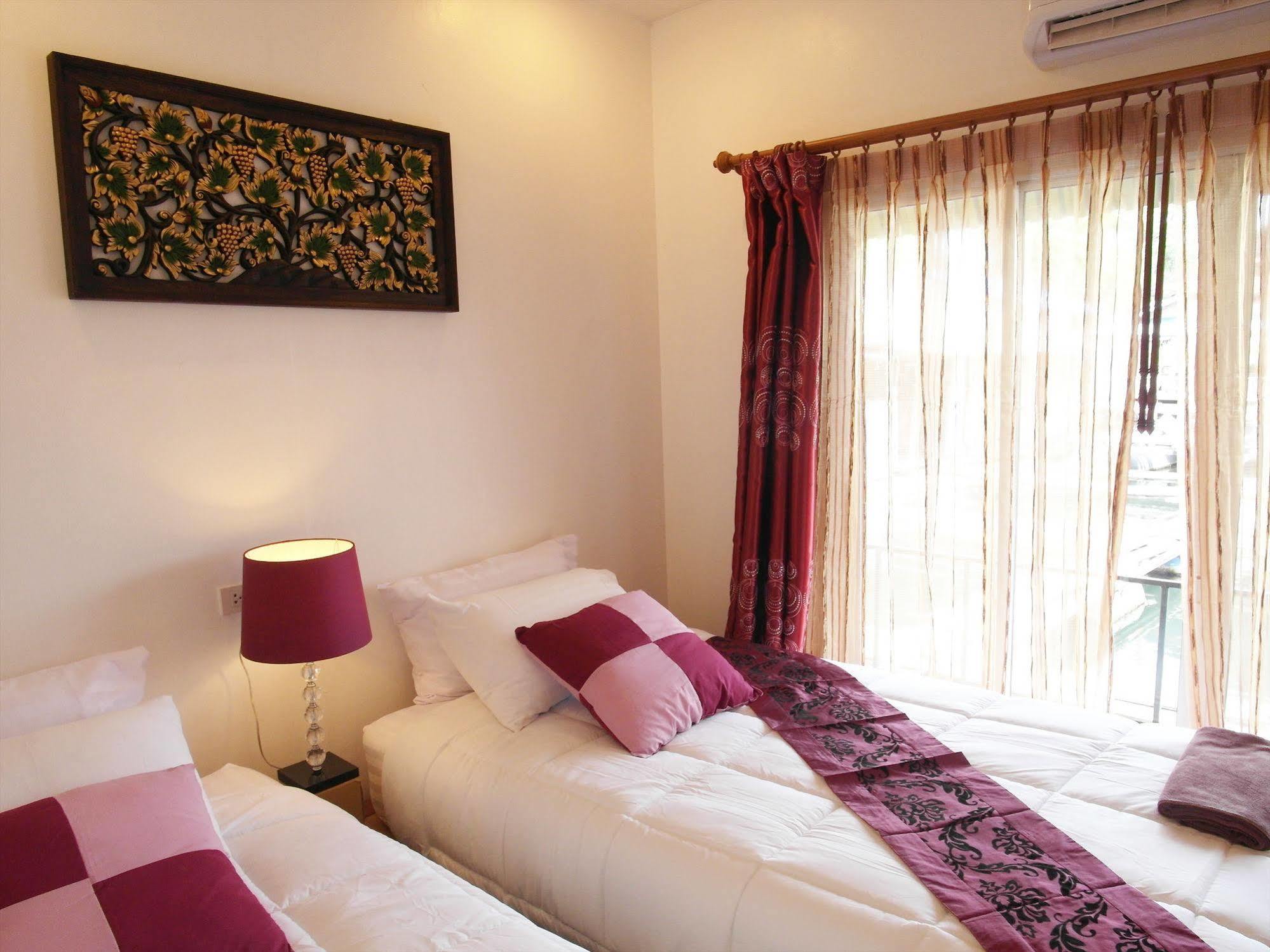 Tara Raft Hotell Kanchanaburi by Eksteriør bilde